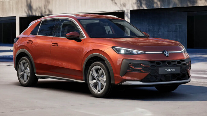 Volkswagen T-Roc 1.5 eTSI 150 Style 5dr DSG [Tech Pack] Petrol Hatchback - Image 2